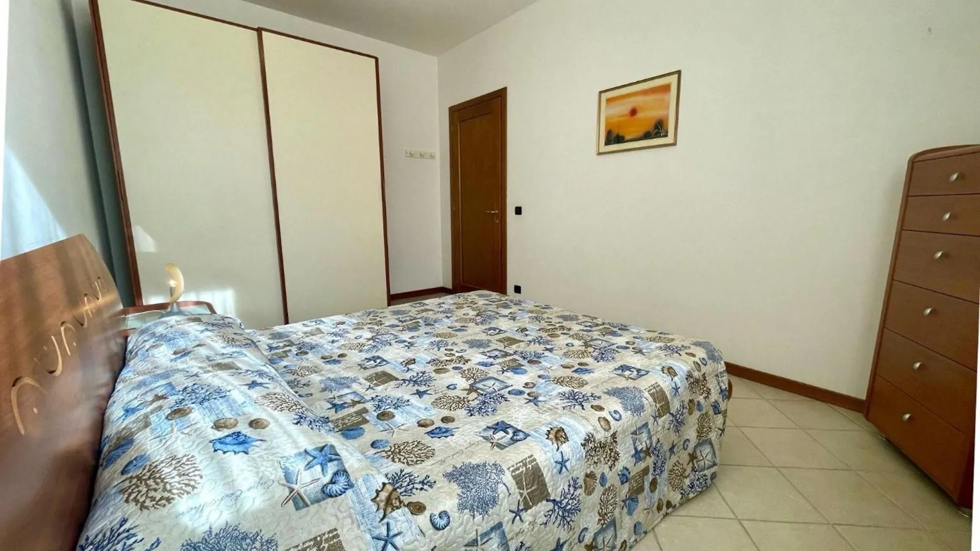 Apartman Modern Poolside Stay With Balcony Caorle